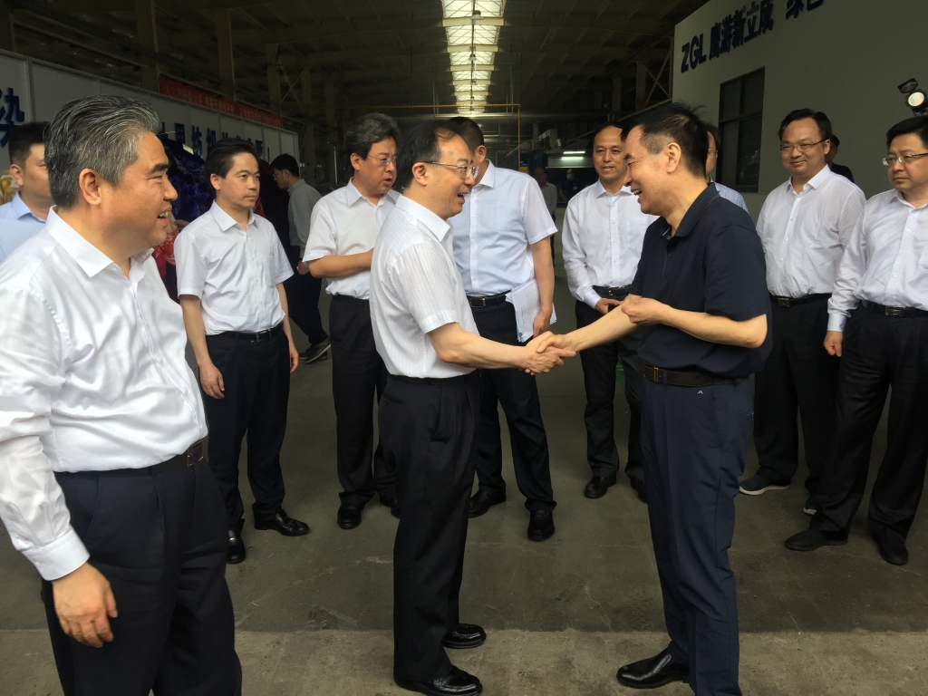 2020年6月23日，省長(zhǎng)吳政隆來(lái)新立成公司調(diào)研指導(dǎo)工作